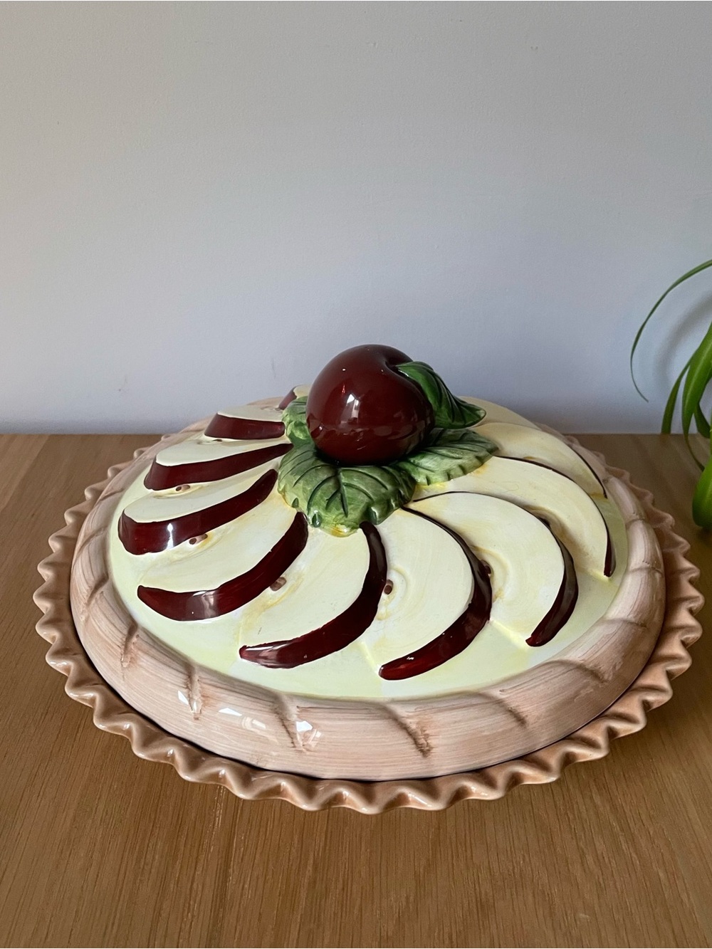 Vintage Ceramic Apple Pie Keeper Recipe Plate with Lid
